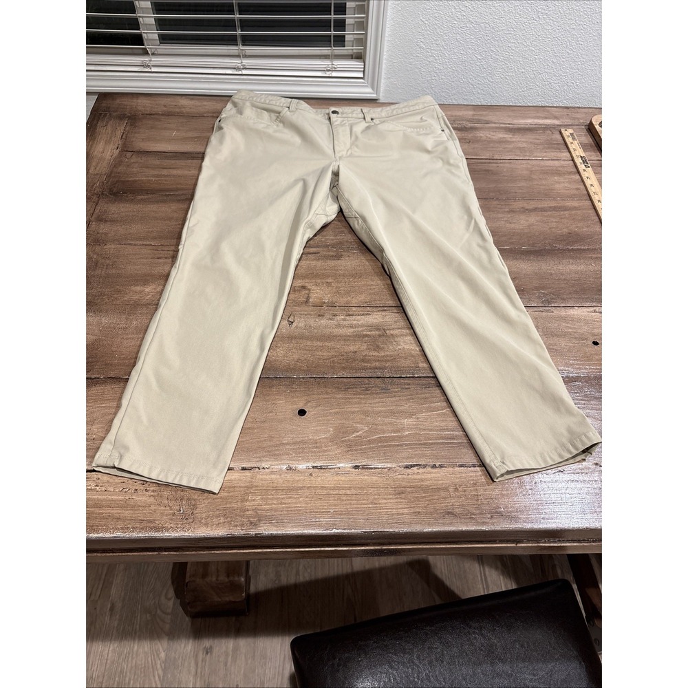 Lululemon ABC Pants Mens 36x327 BeigeStretch 5 Pocket Chino Warpstreme Casual‎